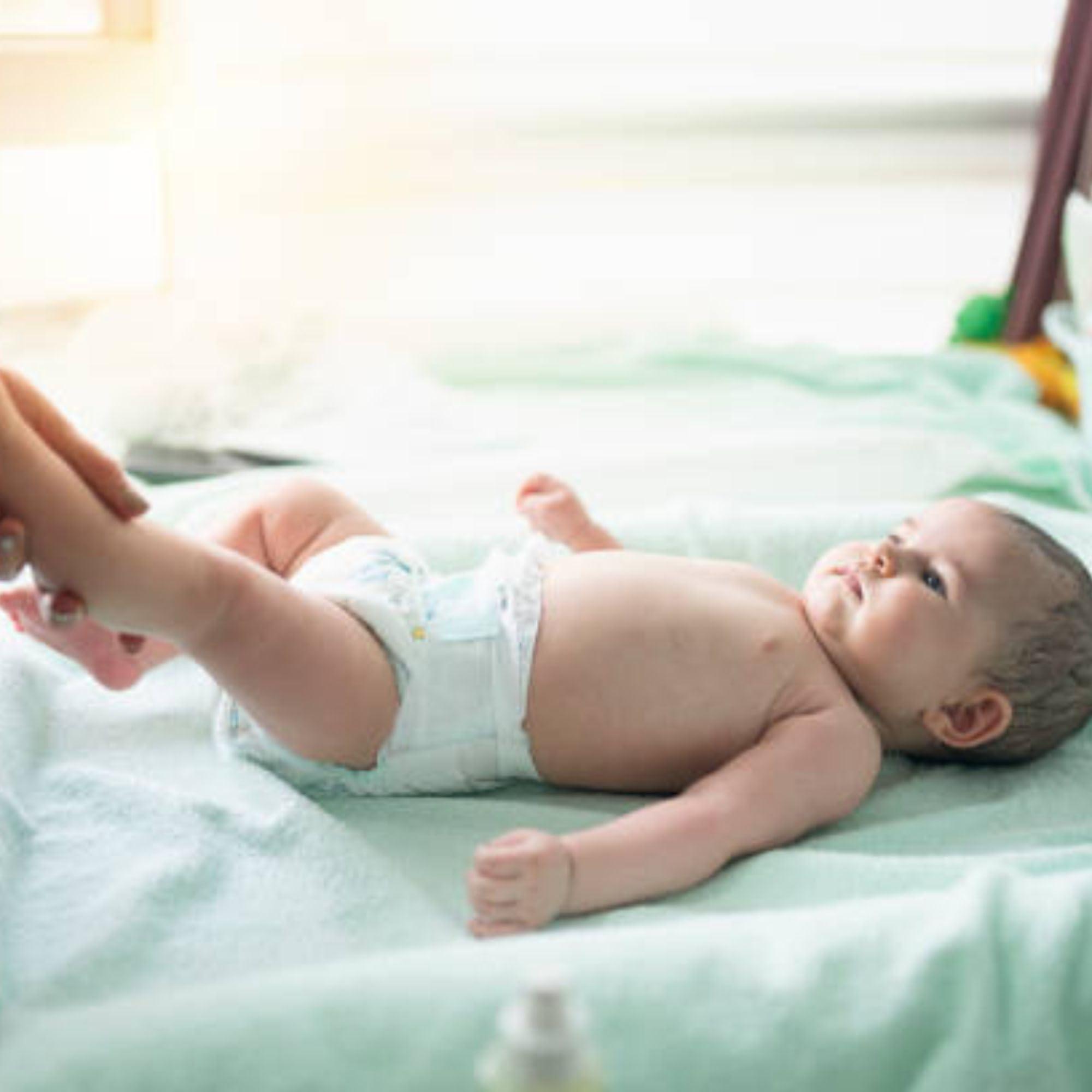 Young Living Young Living - Gentle Baby 15ml | Gentle Aroma for Babies | Soothing Skin | Relaxing & Moisturizing Aromatherapy Massage | Infant & Parenting Relaxation | Calming Scent