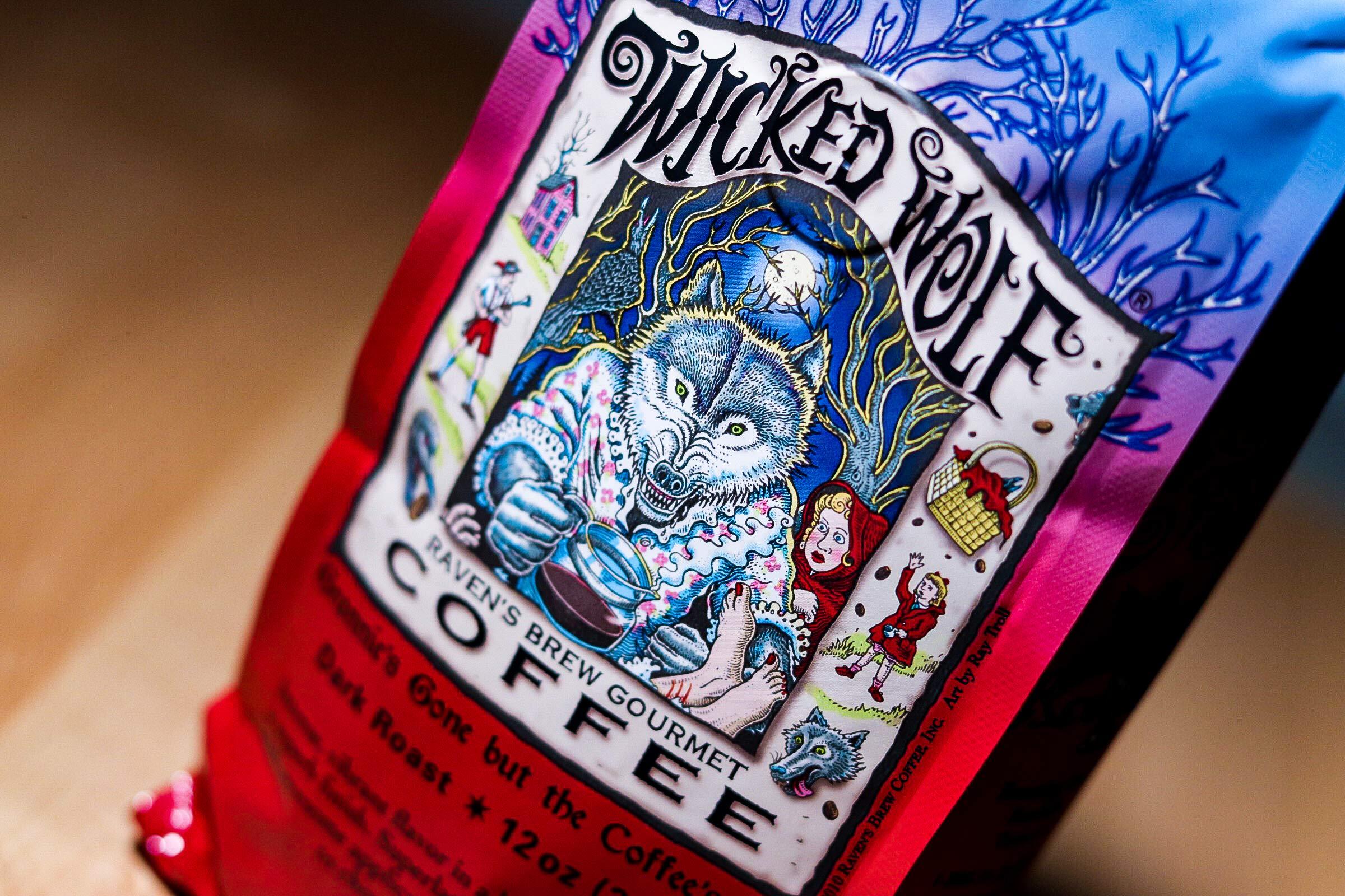 Raven's Brew Coffee Raven\'s Brew Coffee - Wicked Wolf - Dark Roast - Full Body of Currant and Spice (Organic Whole Bean, 12 oz)