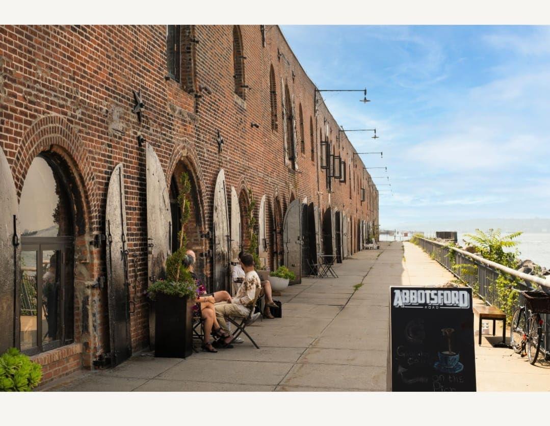 Abbotsford Road Brazil Oberon Ground Coffee, Medium Light Roast Ground Coffee with Orange Spice & Cocoa, 12 oz Brazilian Coffee Bag, Single Origin from Cerrado, Specialty Coffee for a Bright, Flavorful Brew