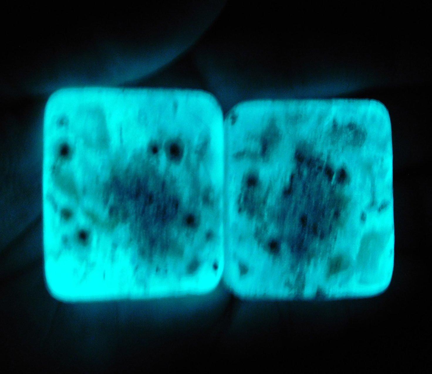 Rise Perspective Green Purple 2 Mini Cube Tower Busters Crystal Orgone (Green Purple)