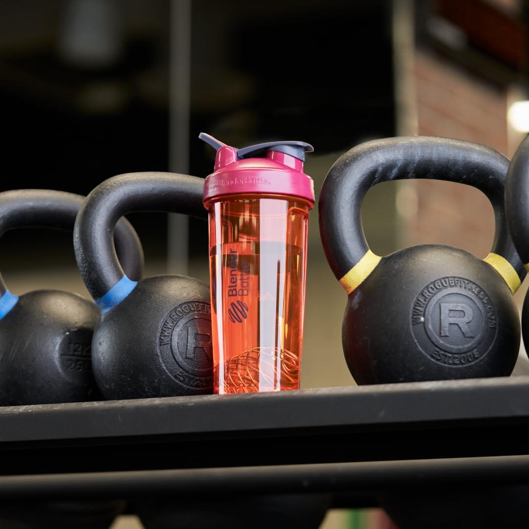BlenderBottle BlenderBottle Shaker Bottle Pro Series Perfect for Protein Shakes and Pre Workout, 24-Ounce, Coral