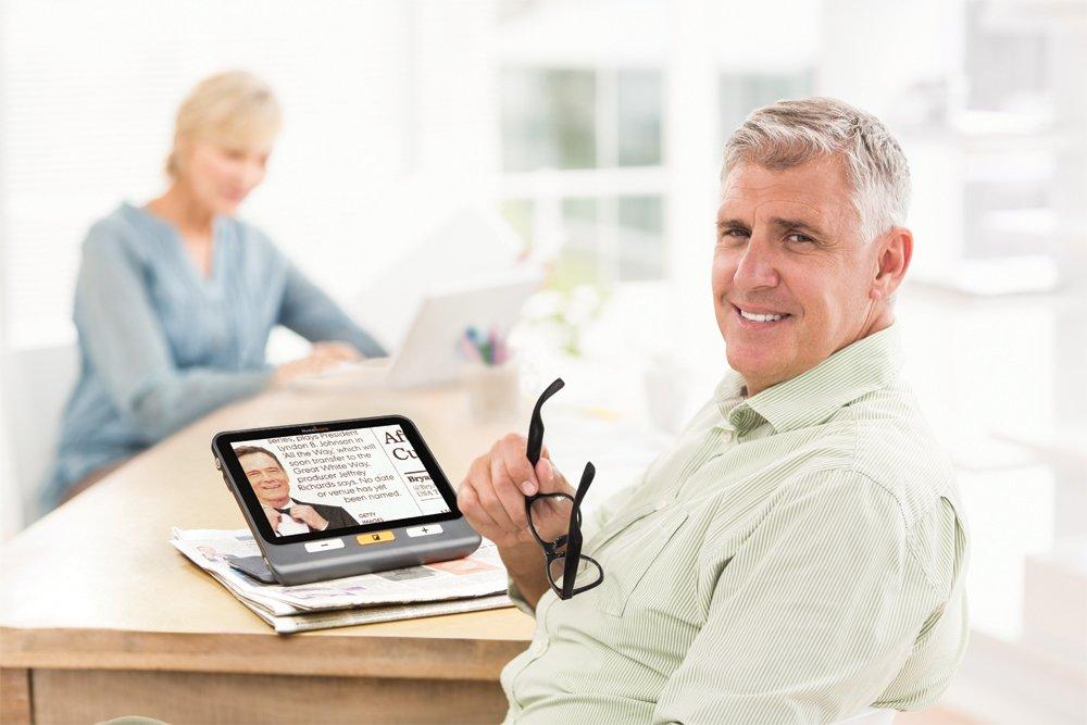HumanWare HumanWare Explore 8 Handheld Electronic Magnifier