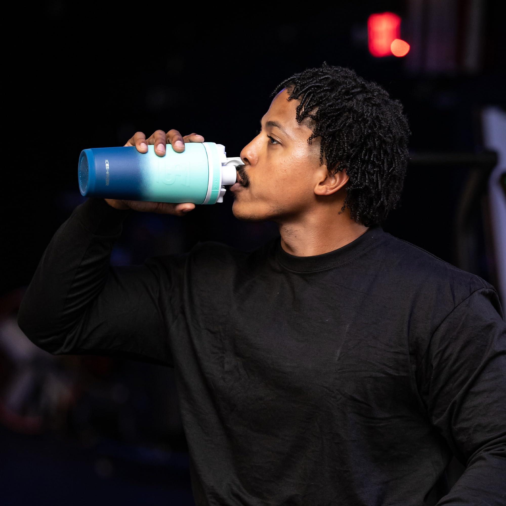 Ice Shaker Ice Shaker Insulated Stainless Steel Shaker Bottle | 26oz, Navy/Mint | Cold for 30+ Hours | Insulated Cup with Twist-on Agitator | Odor-Free Bottle for Protein Shakes, Water, Smoothies, Cocktails