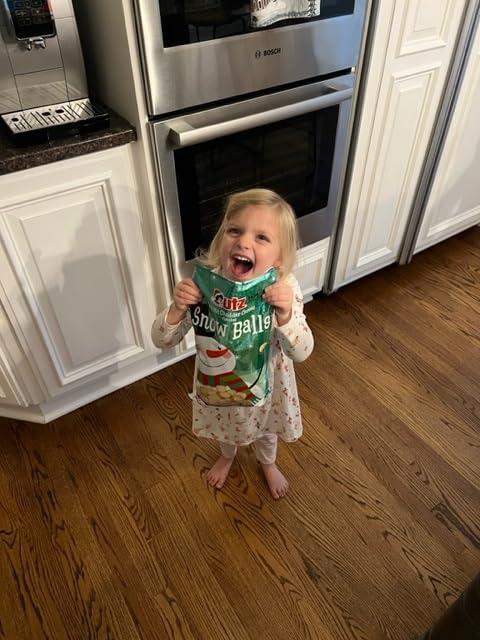 Utz Utz Snowballs White Cheddar Cheese Balls Pack of 3-8.5 oz - Festive Holiday-Themed Cheesy Snack for All Ages