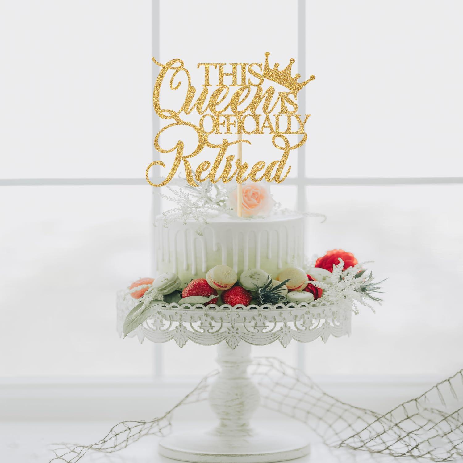 Jenrtvis Jenrtvis This Queen is Officially Retired Cake Topper, Retirement Cake Decorations for Women, The Queen Has Retired, Happy Retirement Party Decorations Gold Glitter