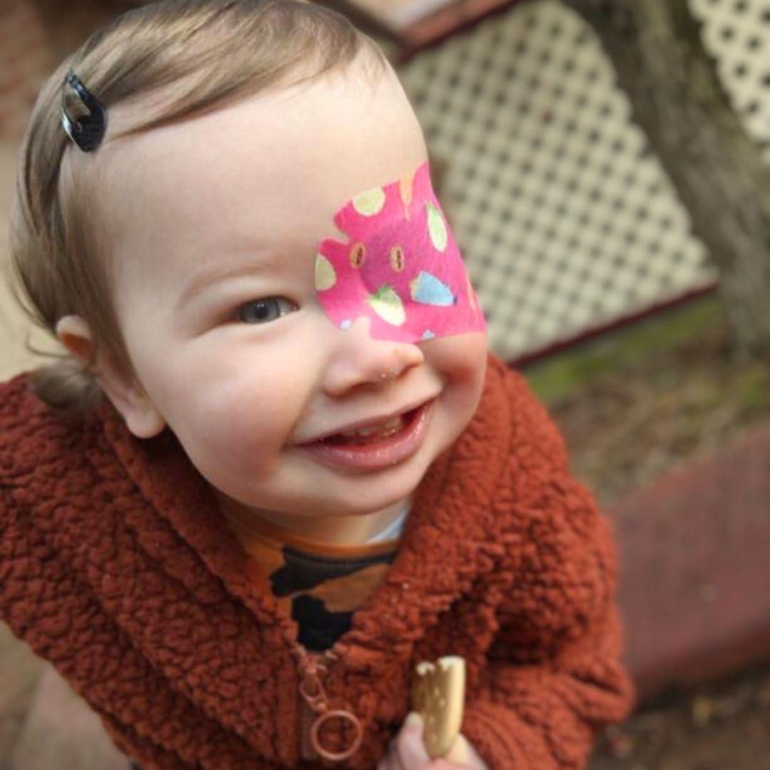 HIDE&SEE Eye Patches for Kids Skincare - Adhesive Kids Eye Patches for Lazy Eye (Dreamer) - Comfortable, Hypoallergenic Baby Eye Patch for Amblyopia Treatment - Includes Reward Chart (50 Pack)