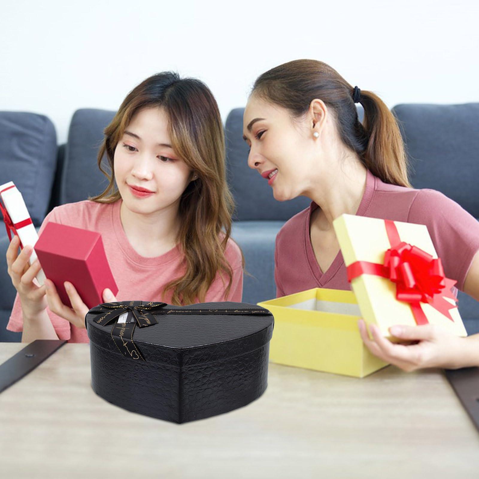 STOBOK STOBOK Heart Shaped Box Valentine\'s Day Heart Gift Box Black Packing Case Heart Shaped Container Box Jewelry Container for Valentine Wedding Birthday Present Supplies