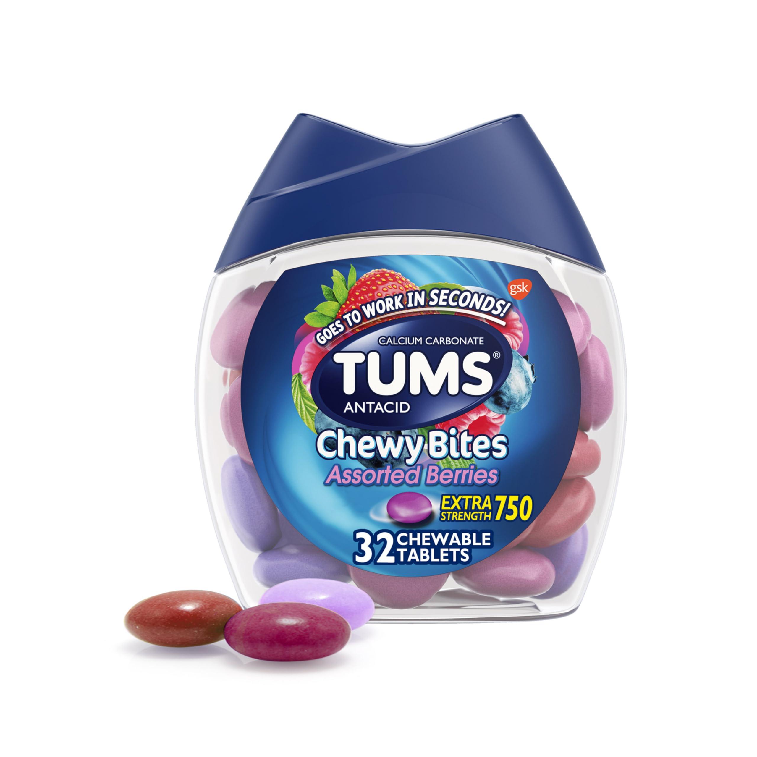 TUMS TUMS Chewy Bites Fast Cooling Sensation Antacid Fruit Fusion 28 Tablets Chewy Bites Assorted Berries Antacid 32 Count