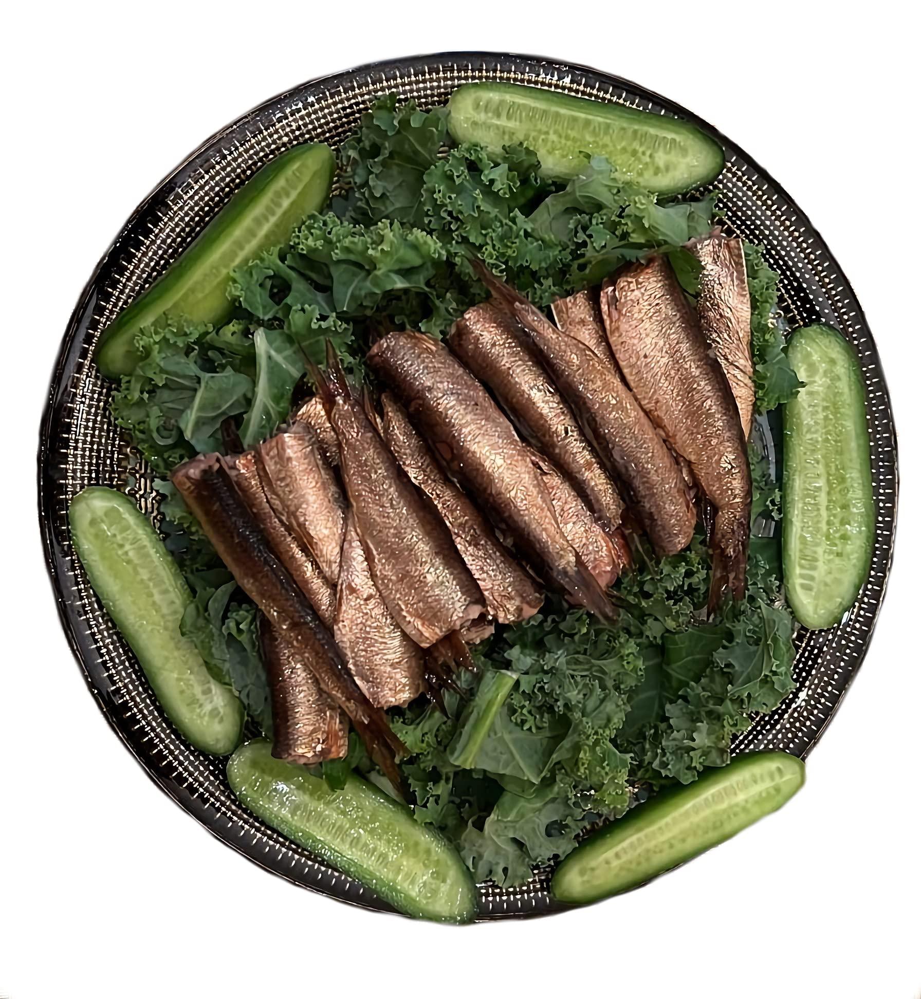 Belevini Old Riga Smoked Sprats in Oil 250g/6.2 Oz | Kosher Product, Non GMO, BPA Free, Keto Friendly | Rich in Omega-3 Fatty Acid, Vitamins and Minerals| From Fresh Wild Caught Sardines of Cold European Seas (Pack of 3)