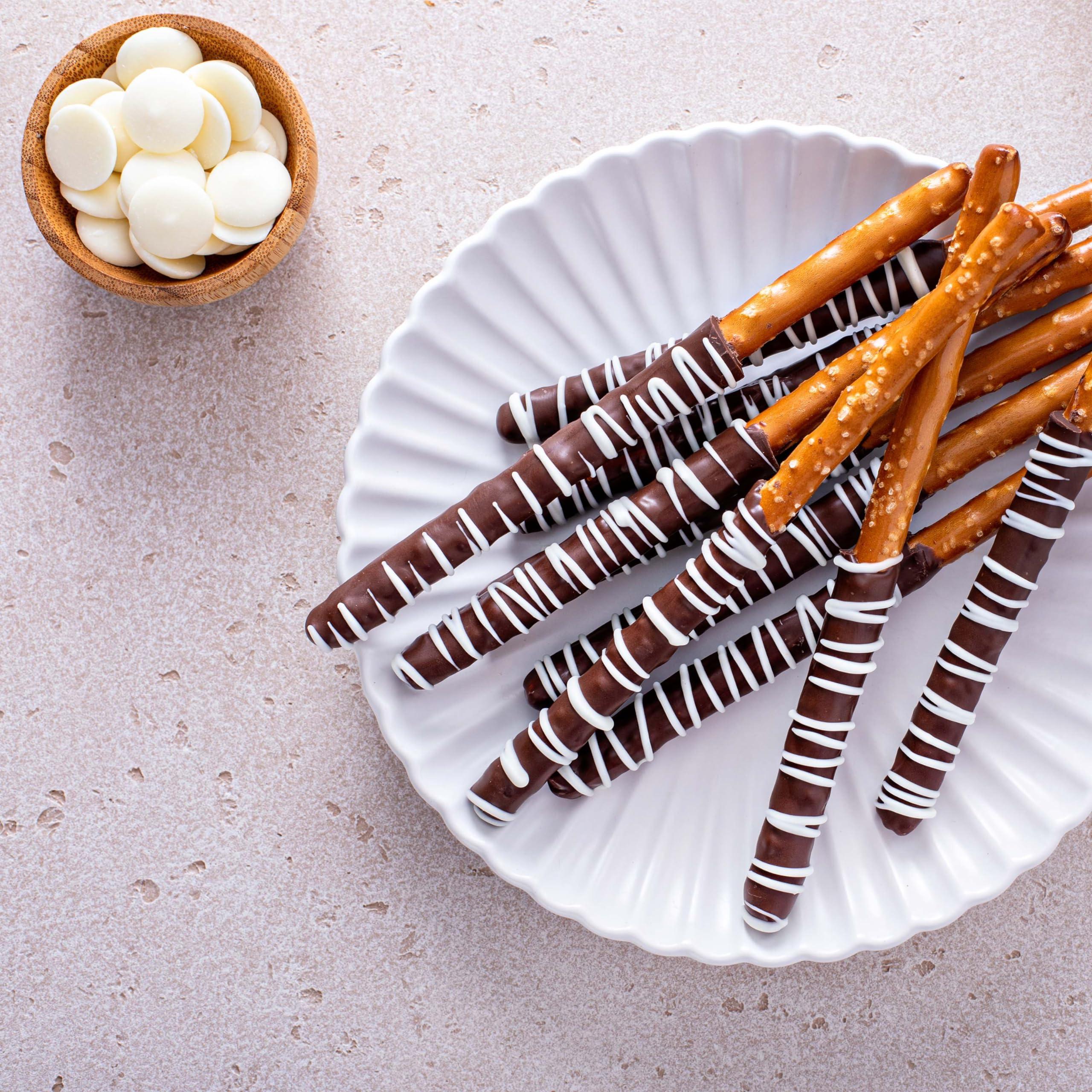 Yupik Yupik Yogurt Chips, 2.2 lb, Gluten-Free, Kosher, Yogurt Bites, Yogurt Dips, Sweet Creamy Flavor, Off-White, Melts Smoothly, Ideal for Baking, Snacking, Molding & Topping