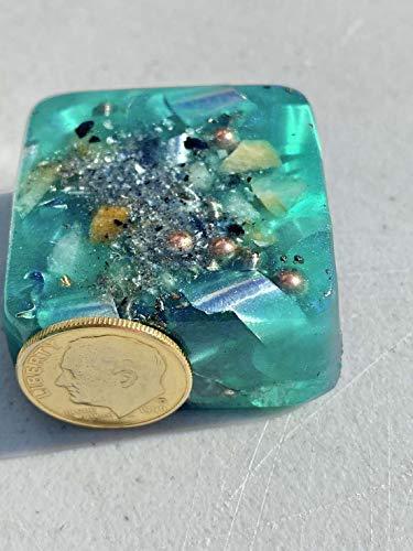 Rise Perspective Green Purple 2 Mini Cube Tower Busters Crystal Orgone (Green Purple)