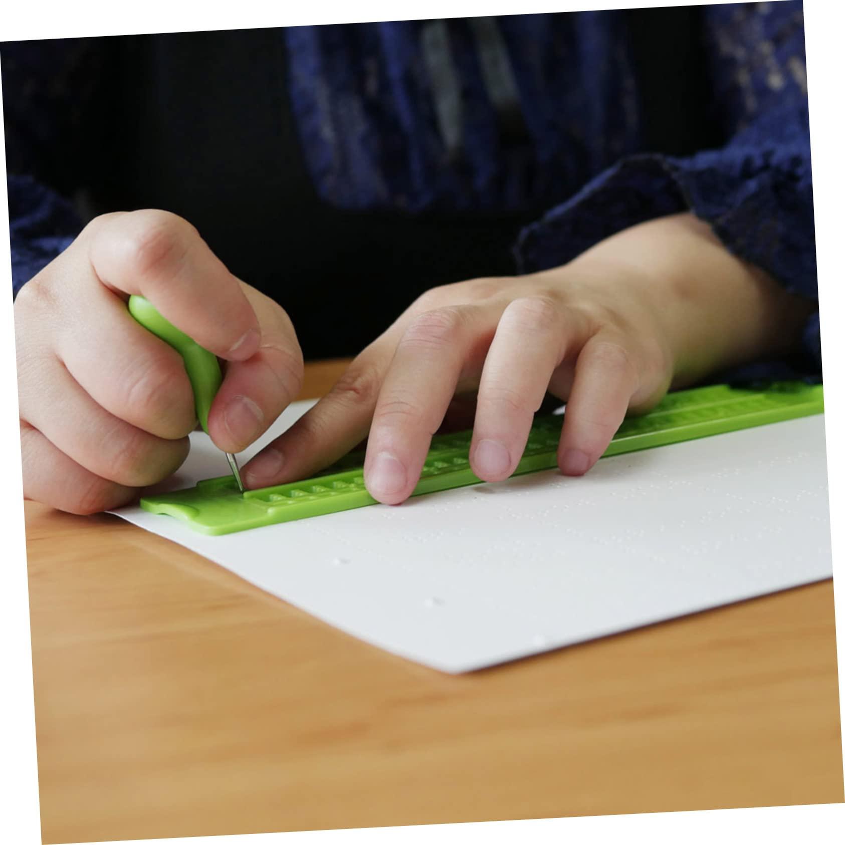 Uonlytech Uonlytech 3 Sets Braille Tablet Braille Plate Braille Fingerboard for Blind Braille Slate and Stylus Kit Braille Writing Slate and Stylus Kit Braille Writing Plate Measuring Spoon Plastic