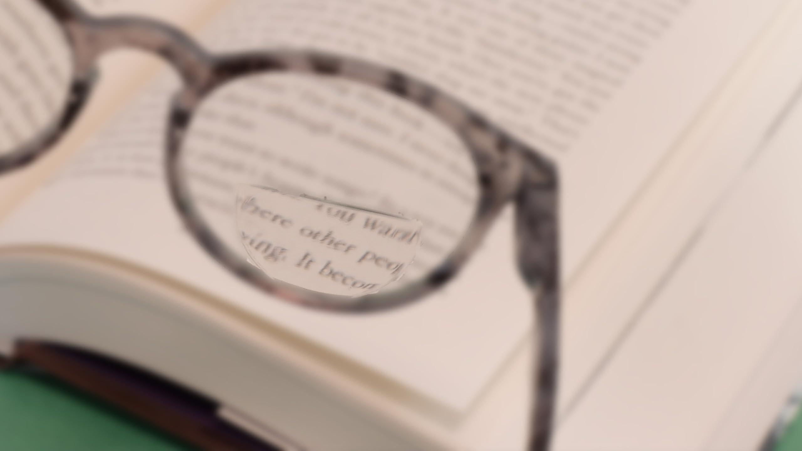 OPTX 20/20 OPTX 20/20 Hydrotac Stick On BiFocal Reading Lenses +2.50 Men Women Magnifying Bi-Focal Reusable Reader Adhesive Stickers