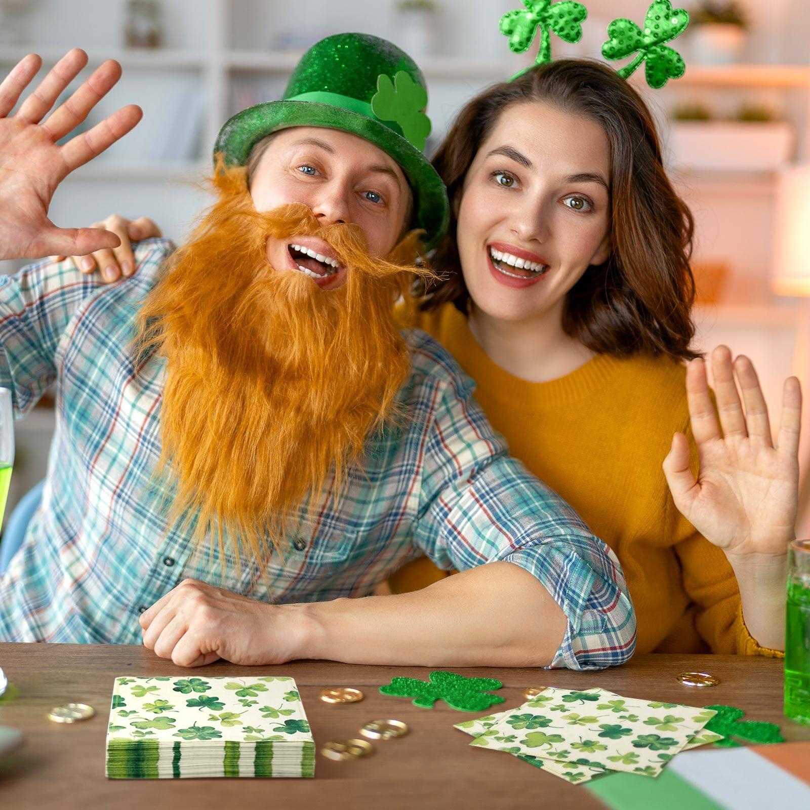 Teling 200 Pcs St. Patrick\'s Day Shamrock Napkins Green Cocktail Napkins Shamrock Beverage Paper Napkin Disposable Dinner Napkins Cocktail Napkin for Irish Kitchen Restaurant Parties Dinners (Delicate)