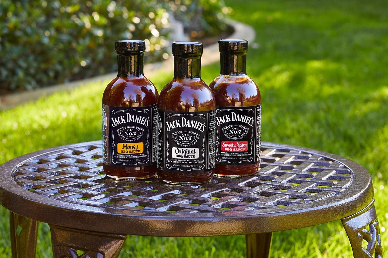 Jack Daniel's Jack Daniels, Barbeque Sauce Sweet & Spicy, 19.5 Ounce