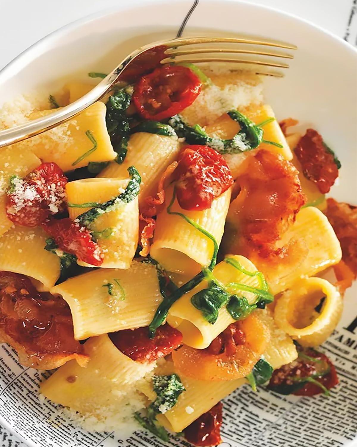 Fortuna\'s Conte Mezze Maniche Pasta - Imported from Italy, 500g (1 lb) - Artisanal Durum Wheat Blend - High Protein, Low Ash - Golden Yellow Grain - Impurity-free Water - Static Drying