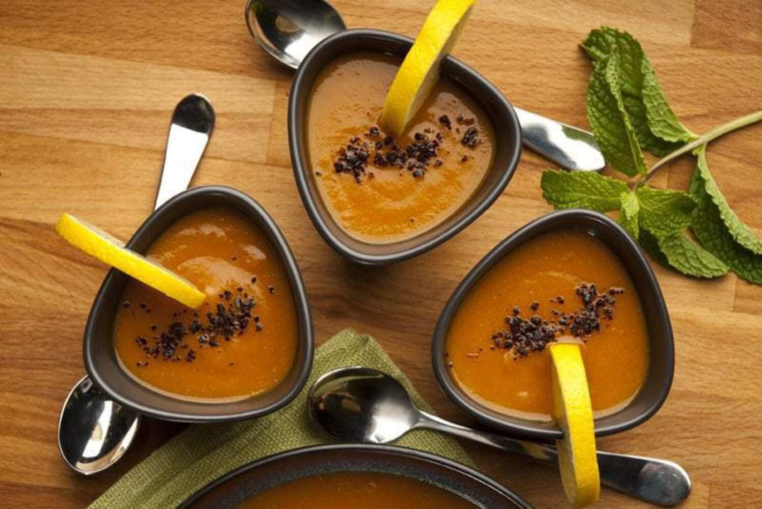 Savory Spice Shop Savory Spice Smoked Spanish Hot Paprika - Sweet-Smoked, Spicy Hot Paprika Powder Seasoning (1 Cup Bag - Net: 3.8 oz)