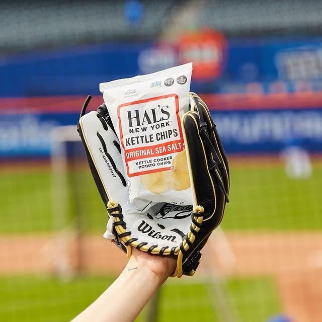 Hal's New York Hal's New York Kettle Cooked Gluten Free Original Sea Salt Salted Potato Chip Crisps, 2 Oz (Pack of 24)