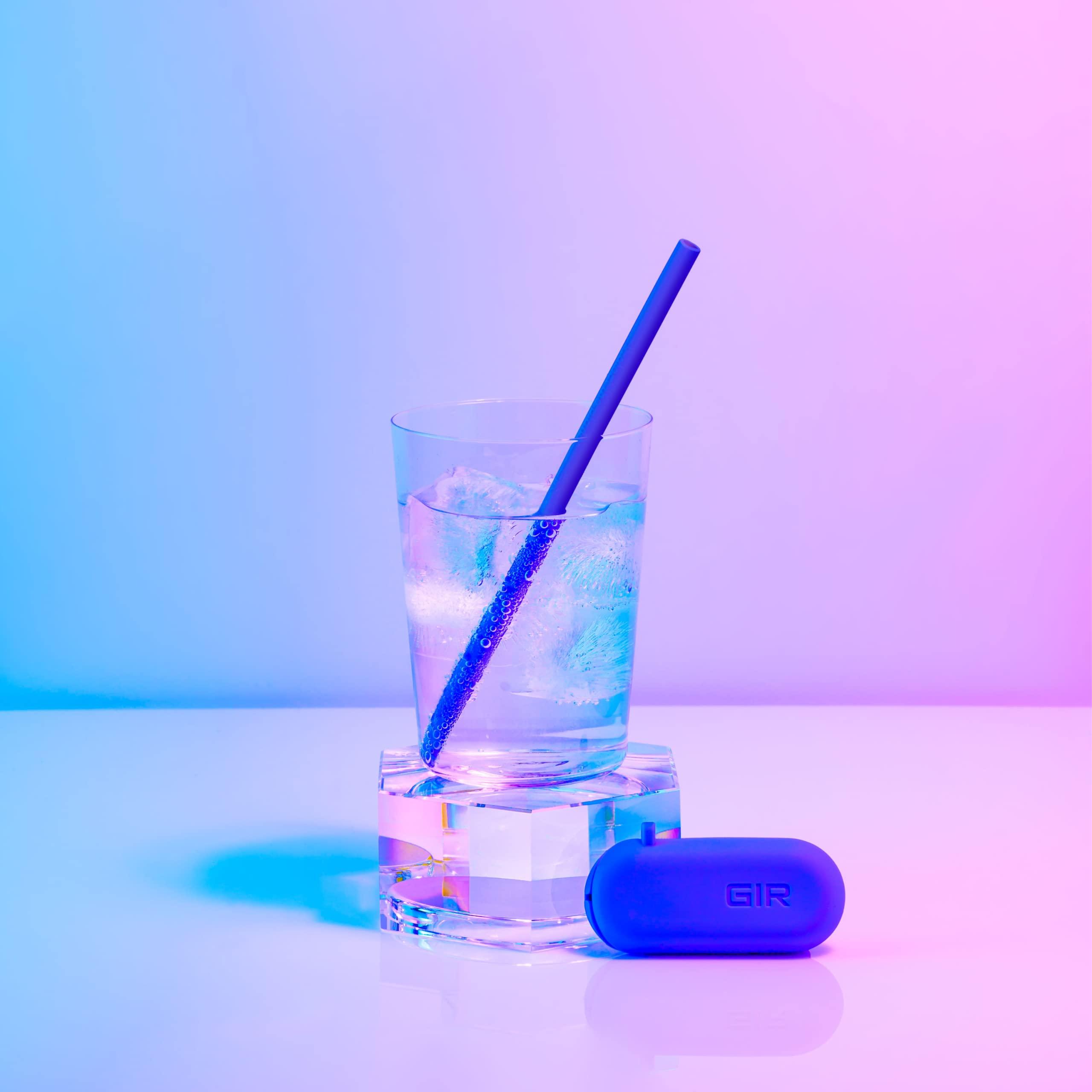 GIR GIR: Get It Right Reusable Silicone Straws with Travel Case and Clean Wand, Eco-Friendly Drinking Straws for Hot and Cold Beverages, 5-Pack (Mist)