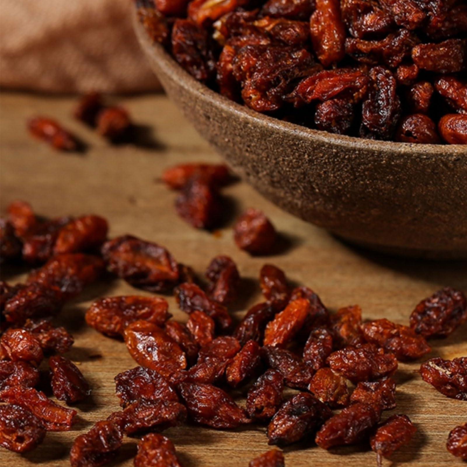 TEAERPKLAE Sea Buckthorn Dried Berries 7.05oz/200g,Sea buckthorn fruit is used for snacks, salads, baked goods, milkshakes, tea, etc