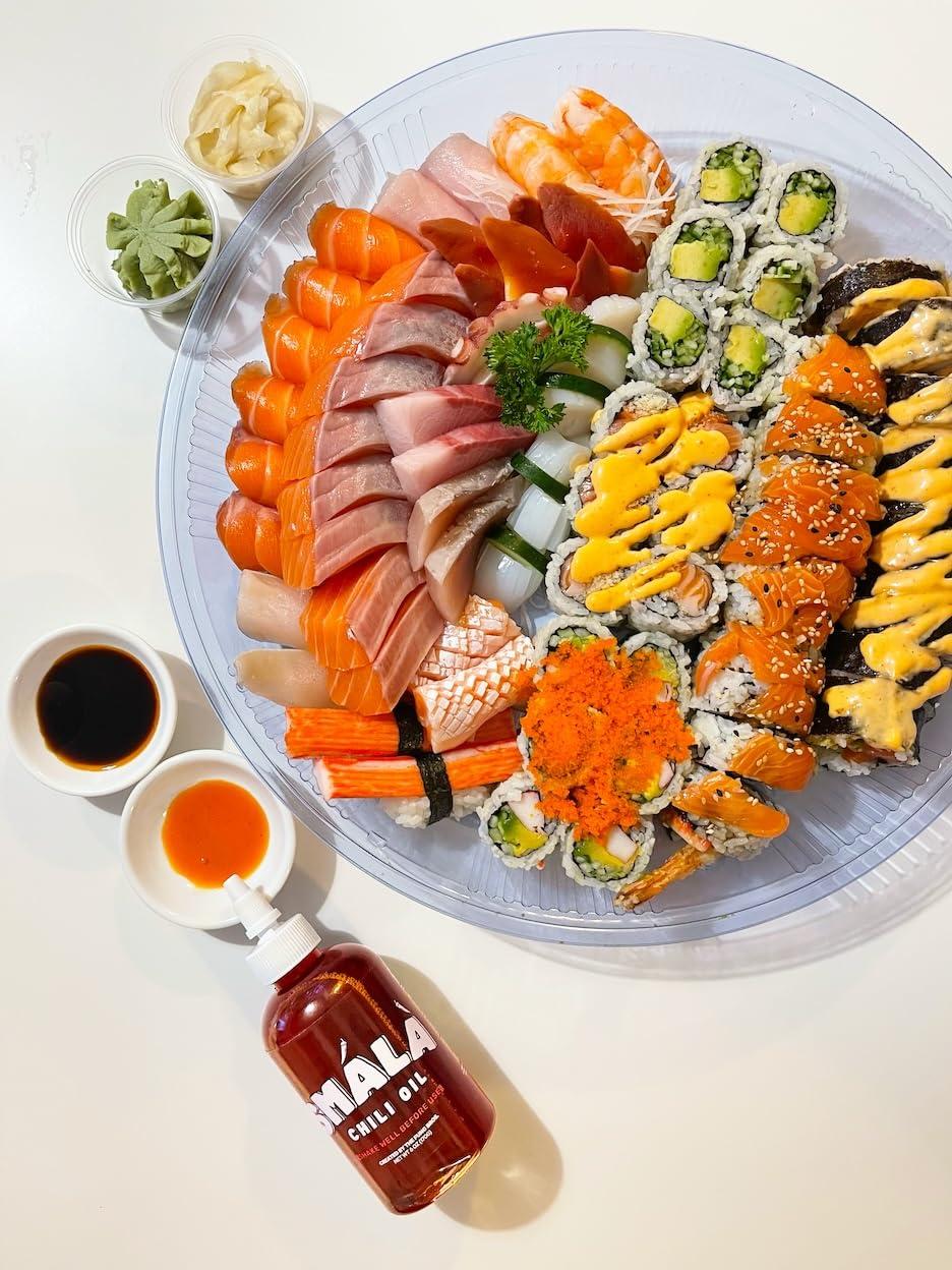 Smala Sauce Smala Chili Oil Sauce - Tingly, Spicy, Savory, Umami - Perfect For Pizza, Meat, Veggies, Ramen, Noodles, Dumplings - Garlic, Onion, Sichuan Pepper - Made In USA - Vegan, Gluten Free (6 oz - 1 Pack)