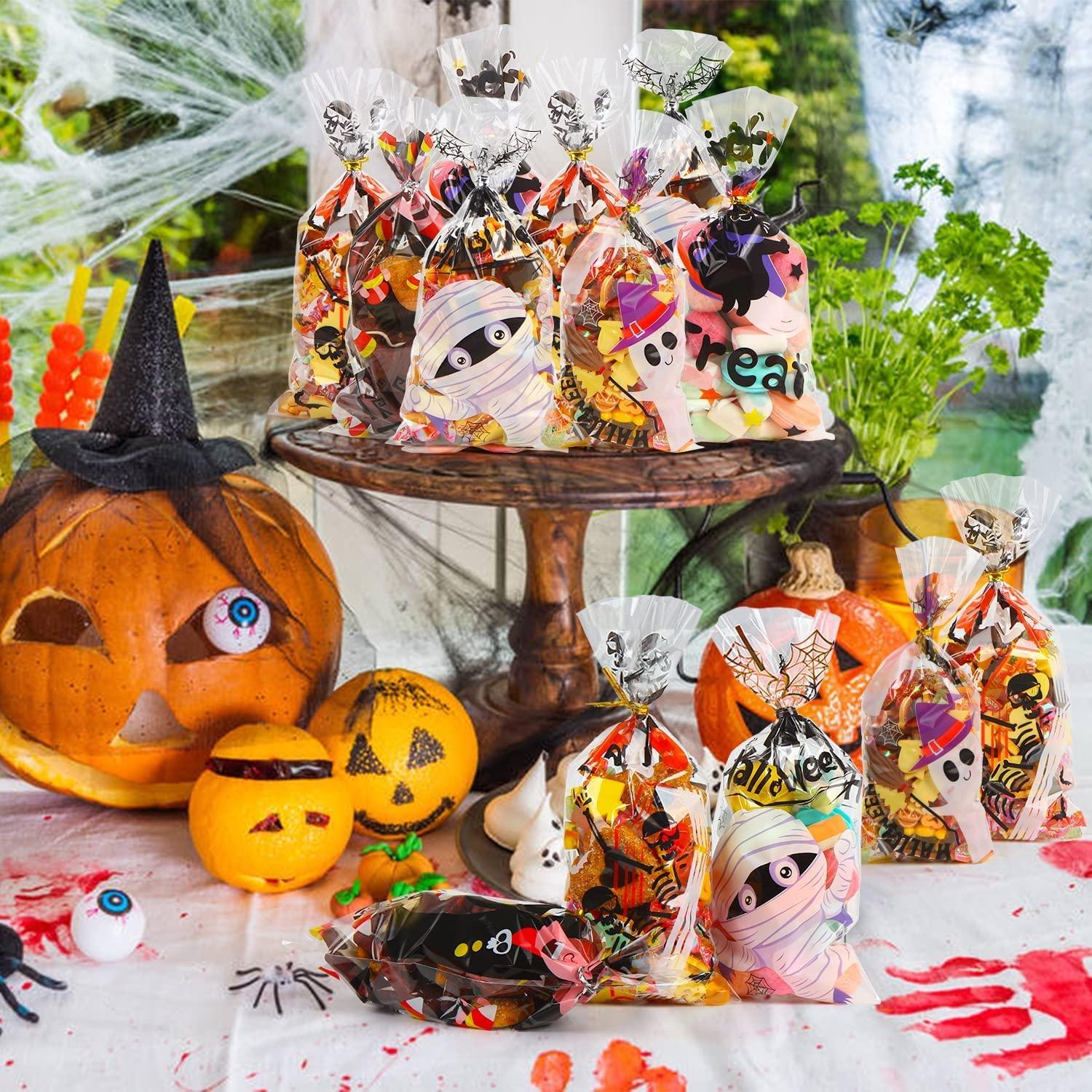 SULOLI SULOLI Halloween Cellophane Treat Bags, 120pcs Plastic Clear Candy Bags Pumpkin Ghost and Halloween Goody Bags with 150 Twist Ties for Kids Halloween Trick or Treat Party Favors