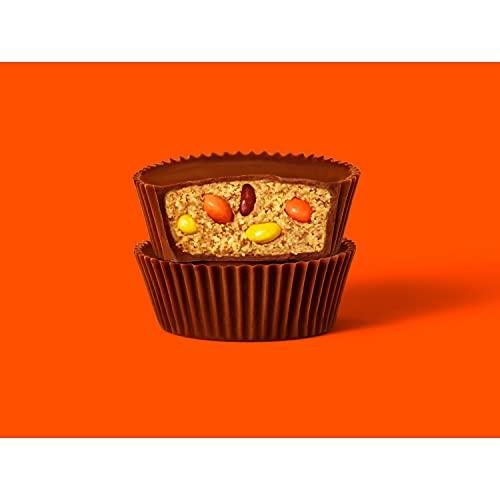 Reese's REESE\'S Big Cup with Pieces Milk Chocolate King Size Peanut Butter Cups, Candy Packs, 2.8 oz (16 Count)