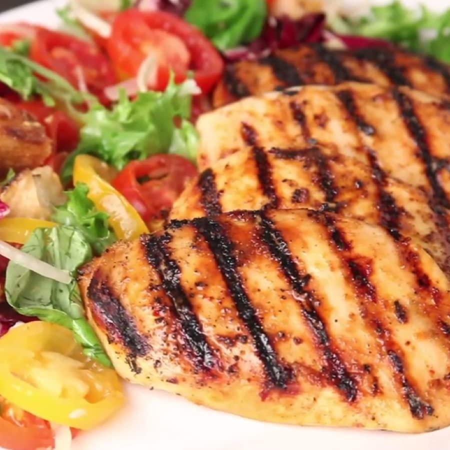 Pegasus Premium Brands Pegasus Premium Variety Pack - Weber American BBQ Seasoning 9.1oz (2-Pack) and Pegasus Premium Brands 3-Step Lid Cover