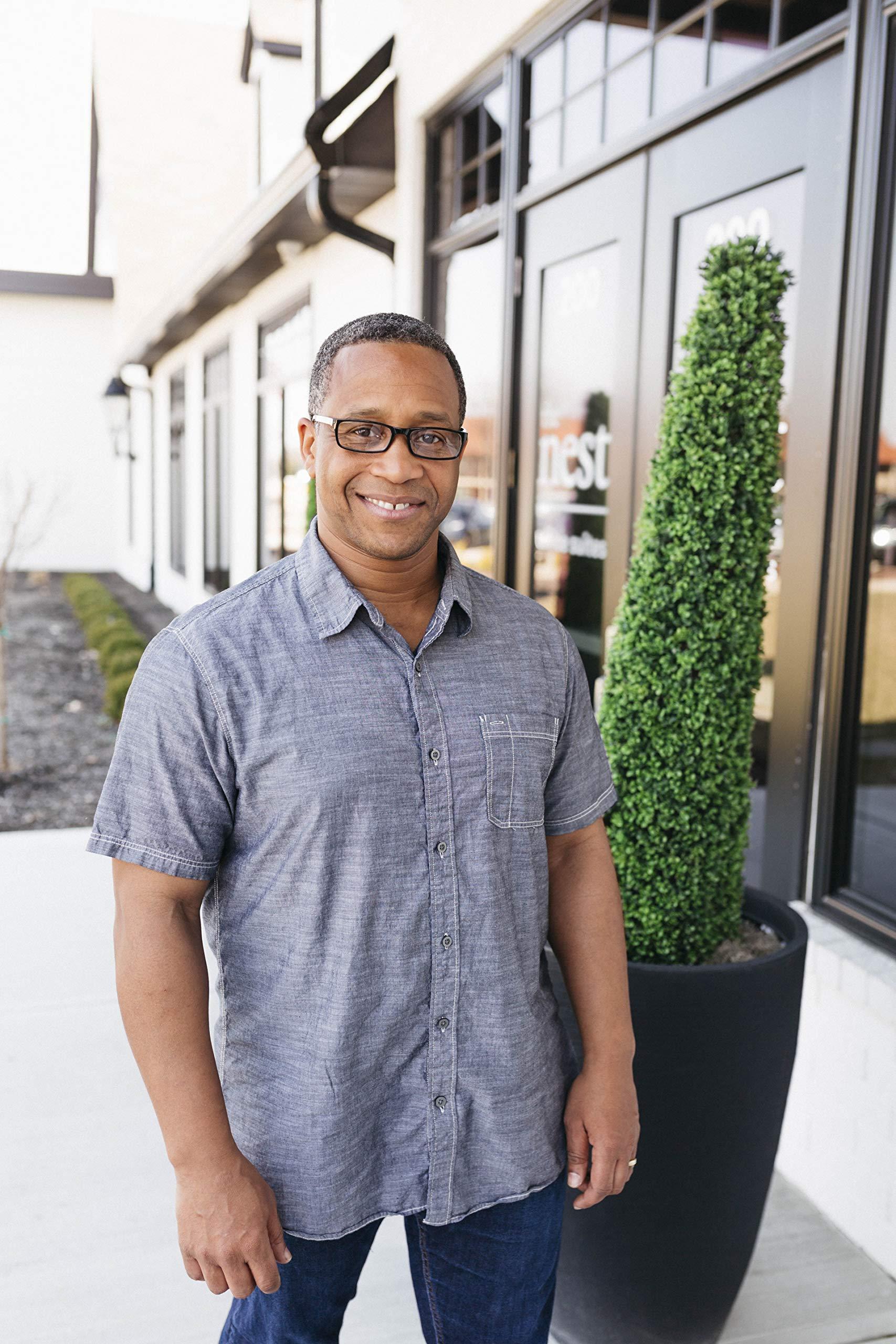 Green Giant Green Giant SteamCrisp White Shoepeg Whole Kernel Corn, 11 Ounce Can (Pack of 12)