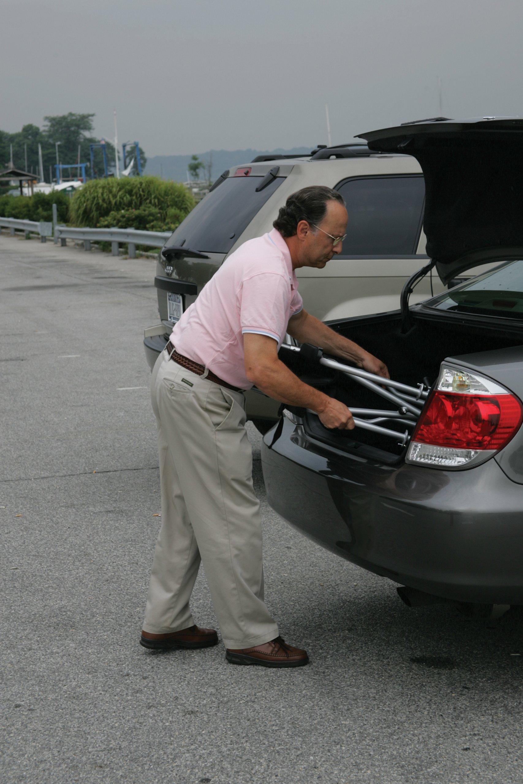 Drive Medical Drive Medical Flyweight Lightweight Transport Wheelchair with Removable Wheels, Red