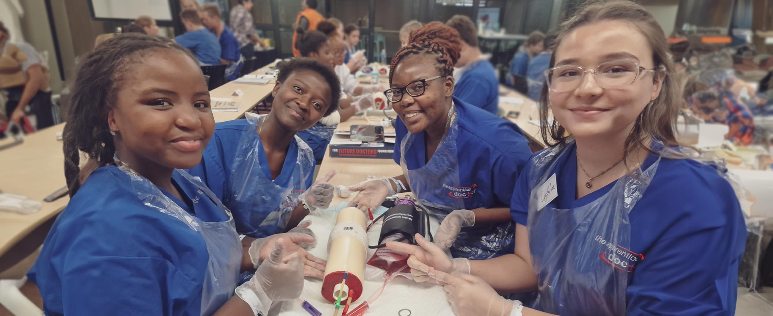 The Apprentice Doctor Stop The Bleed Kit by The Apprentice Doctor - Bleeding Control Kit with Professionally Designed, Accredited Online Course - Created to Train Members of The Public and Training Medical Professionals.