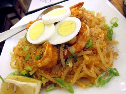 HOBE Hobe Special Palabok Pancit Luglug (Cornstarch Noodles) Hal-al 16oz./454g