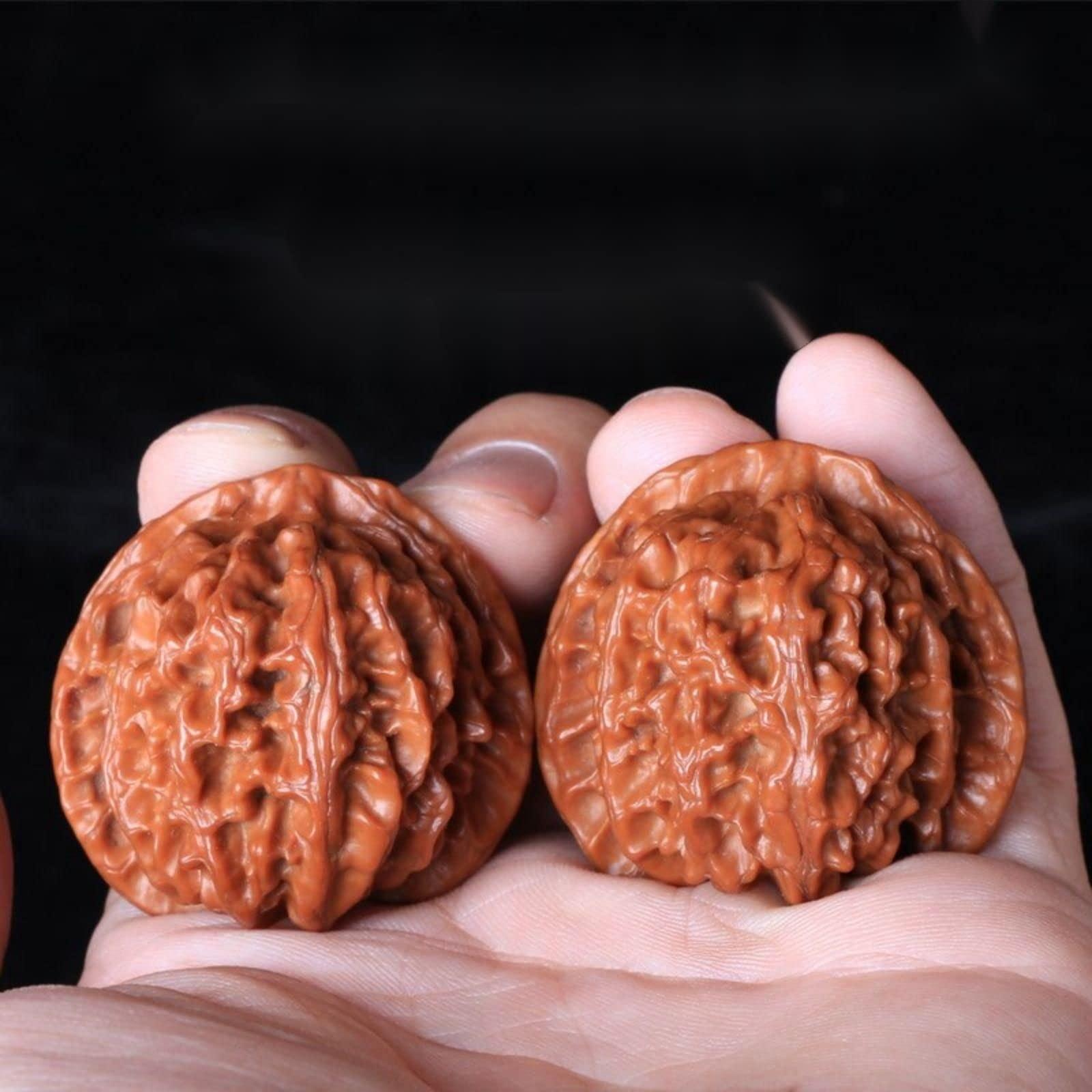 AEOIH AEOIH 1 Pair Boutique Natural Wenwan Walnut Handball Health Grip Ball Palm Massage Chinese Walnuts Elderly Gift Massage Gadget Which is Durable and Solid Natural Texture Solid Wood