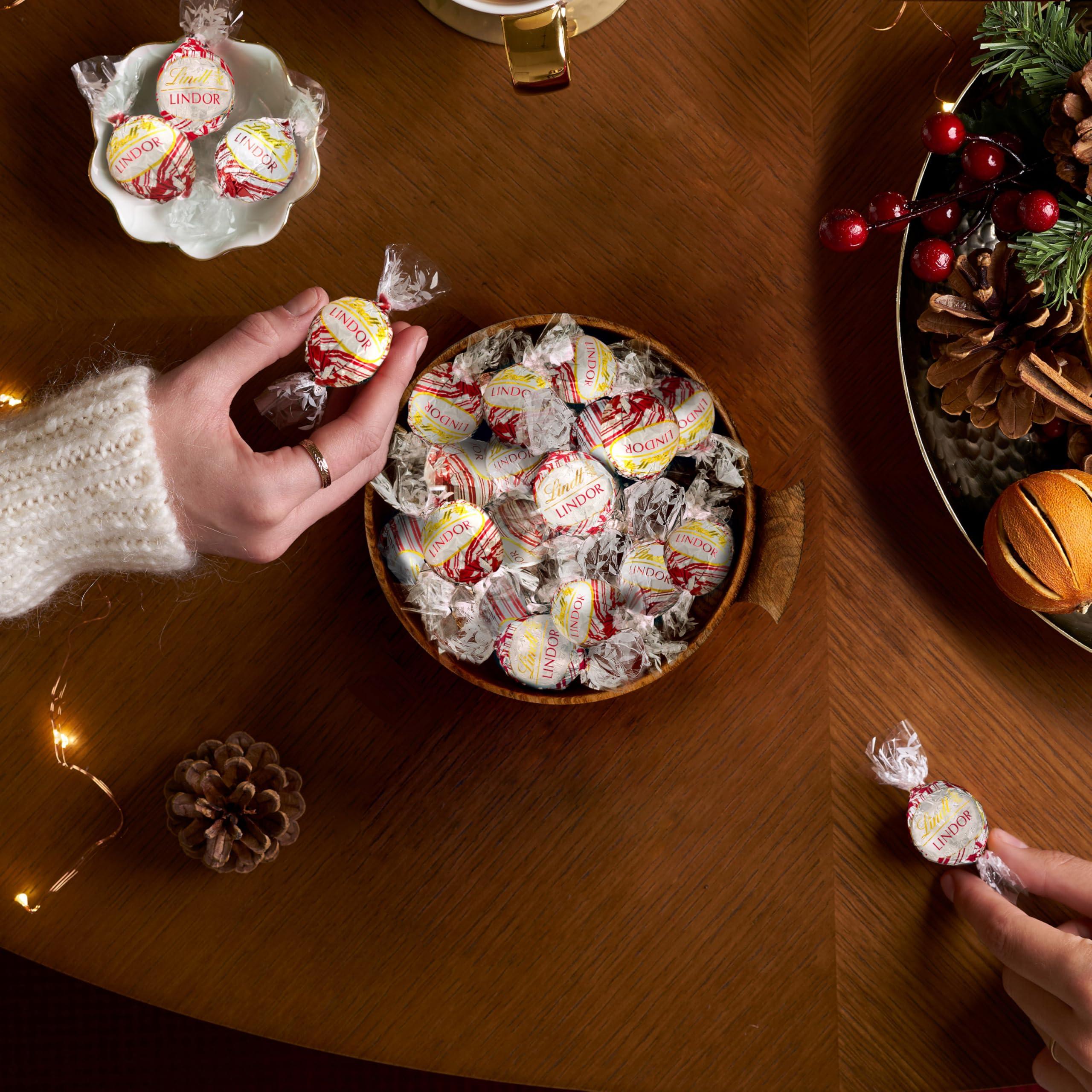 Lindt Lindt LINDOR White Chocolate Peppermint Truffles, White Chocolate Candy with Smooth Peppermint Truffle Center, 8.5 oz. Bag