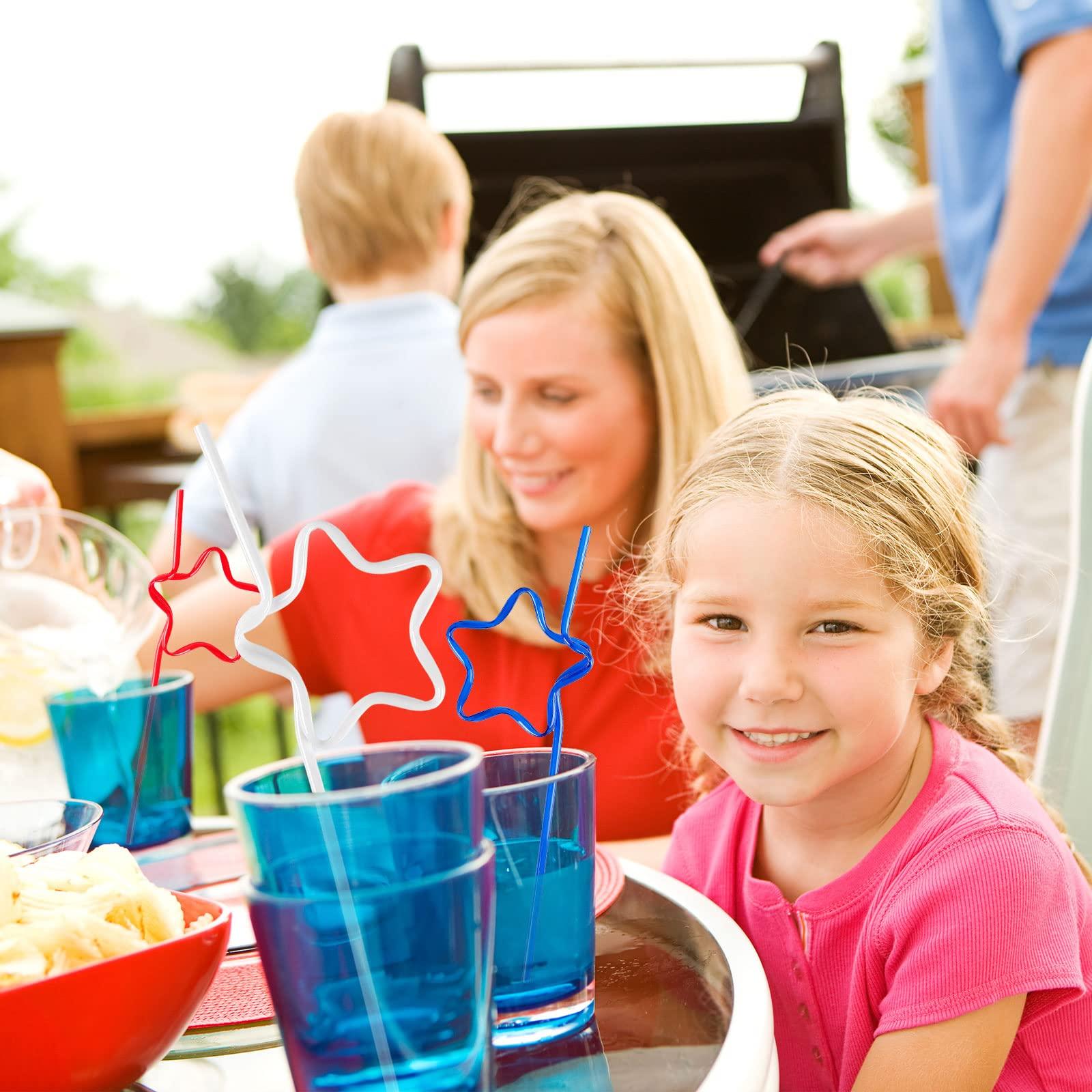 Quera Quera 30 pcs Star Crazy straws 4th of JULY Red White Blue Silly Straws Patriotic Loop Straws Reusable BPA-Free Plastic Drinking Straws Silly Colorful Drinking Straws for Kids Birthday Party Supplies