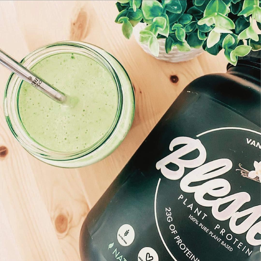 BLESSED BLESSED Vegan Protein Powder - Plant Based Protein Powder Meal Replacement Protein Shake, 23g of Pea Protein Powder, Dairy Free, Gluten Free, Soy Free, No Sugar Added, 30 Servings (Vanilla Chai)