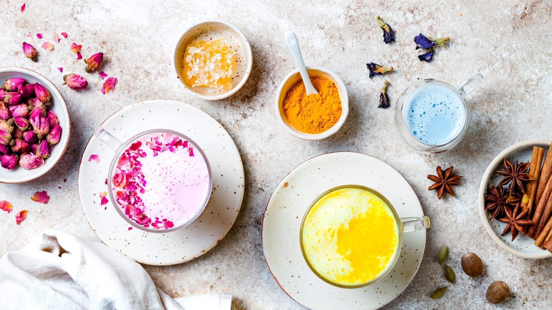 ELEVEN TLC A WELLNESS CO. Eleven TLC, Berry Well Superfood Wellness Drink Latte + Mix, Caffeine-Free, or Herbal Tea, Blue Spirulina, Blue Butterfly Pea Flower, Organic Maca, Keto Friendly, Vegan, 63 Servings