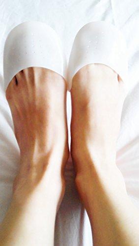 JIAHAO 1 Pieces Professional Ballet Dancer Silica-Gel Pointe Shoes Toe Pads Toe Protector with Breathable Hole (White)