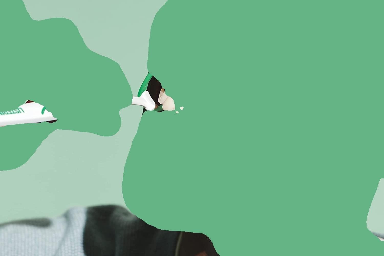 55Dental Ultra Clean Access Flosser for Hard-to-Reach Areas, Flosser Handle with 28 Refills, Mint