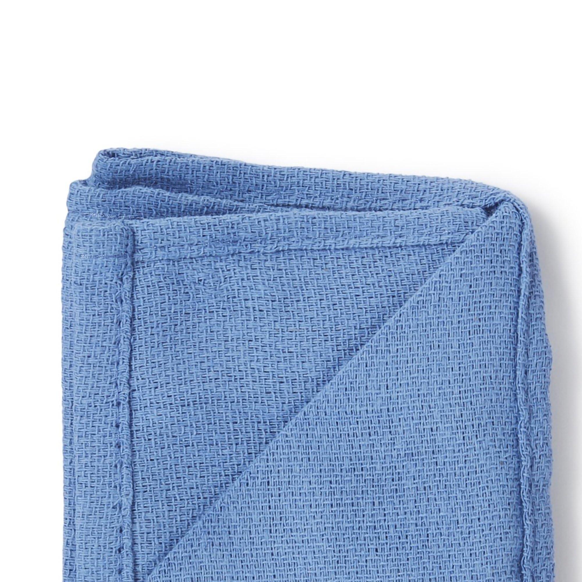 McKesson McKesson Operating Room Towels, Sterile, Disposable, Pre-Washed, Blue, 17 in x 27 in, 4 Towels per Pack