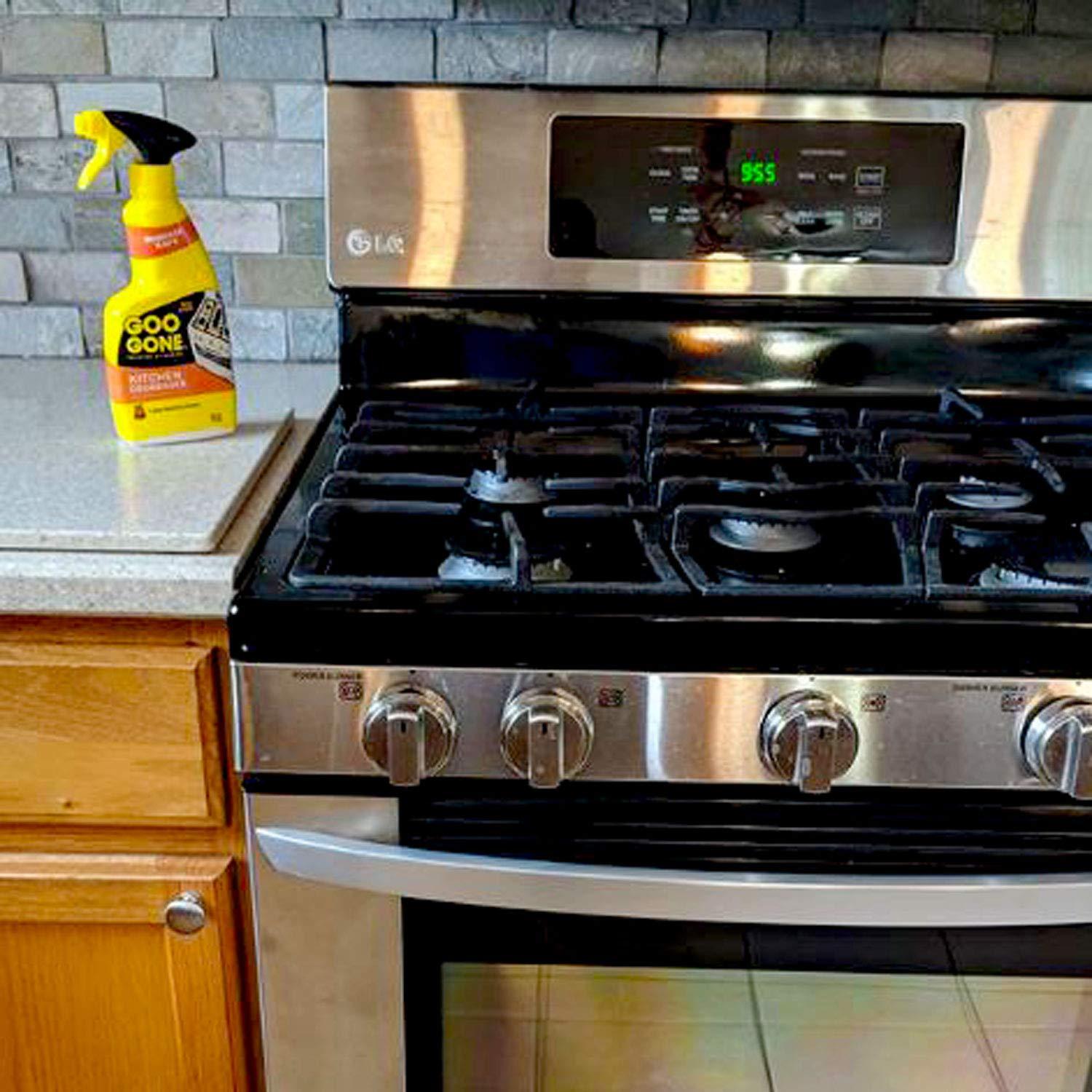 Goo Gone Goo Gone Kitchen Degreaser - Removes Kitchen Grease, Grime and Baked-on Food - 28 Fl. Oz.