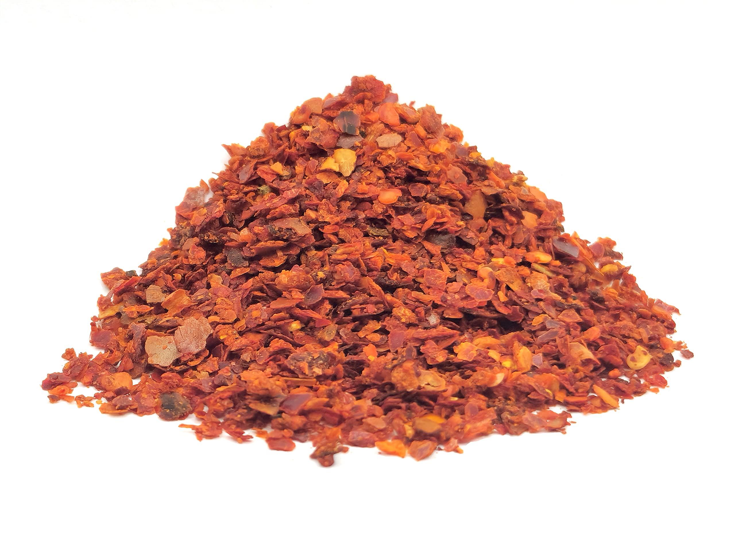 The Spice Way The Spice Way Gochugaru korean red pepper flakes - 8 oz – Premium Quality red pepper flakes & All-Natural Seasoning - Perfect Ingredient for Kimchi, Stir-Fries, Soups and More