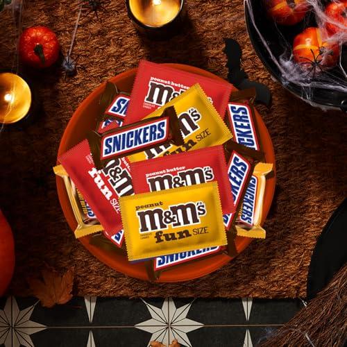 Mars M&M\'S Peanut, M&M\'S Peanut Butter, SNICKERS Crunchy Peanut Butter & SNICKERS Original Fun Size Trick or Treat Individually Wrapped Milk Chocolate Halloween Candy Variety Assortment, 35 Ct Bulk Bag