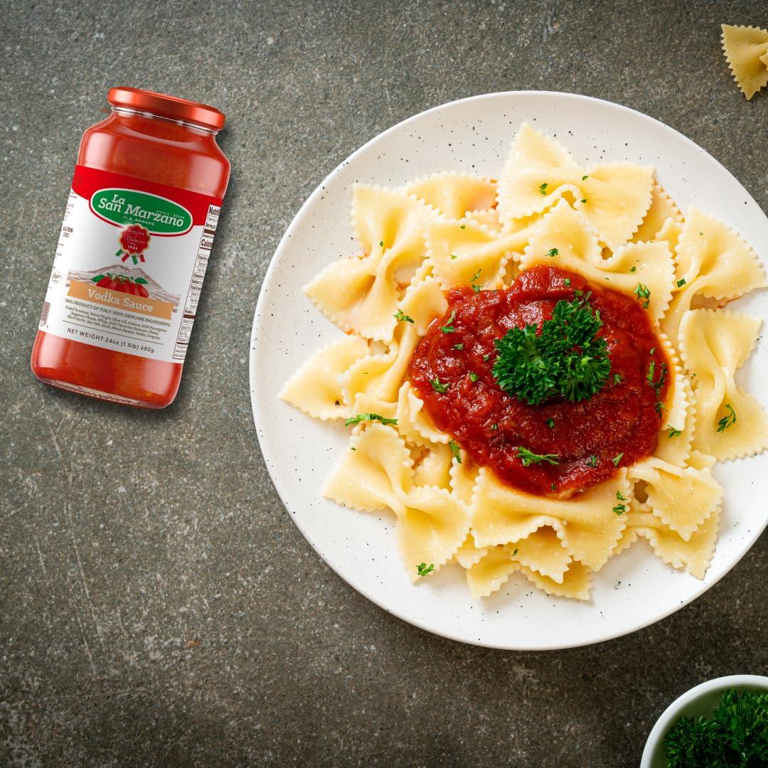 La San Marzano La San Marzano - Vodka Sauce - Pasta Sauce with 100% Italian Tomatoes Made in Italy - Peeled Tomatoes with Fresh and Natural Ingredients Gluten Free, Kosher 24 Ounce Jar