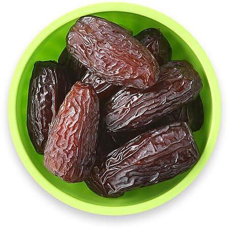 NY Spice Shop NY Spice Shop Medjool Dates - 3 Pound California Natural Delight Medjool Pitted Fresh Dates Bulk - Sweet Candied Large & Plump Chewy Texture Caramel Flavored Medjool Dates
