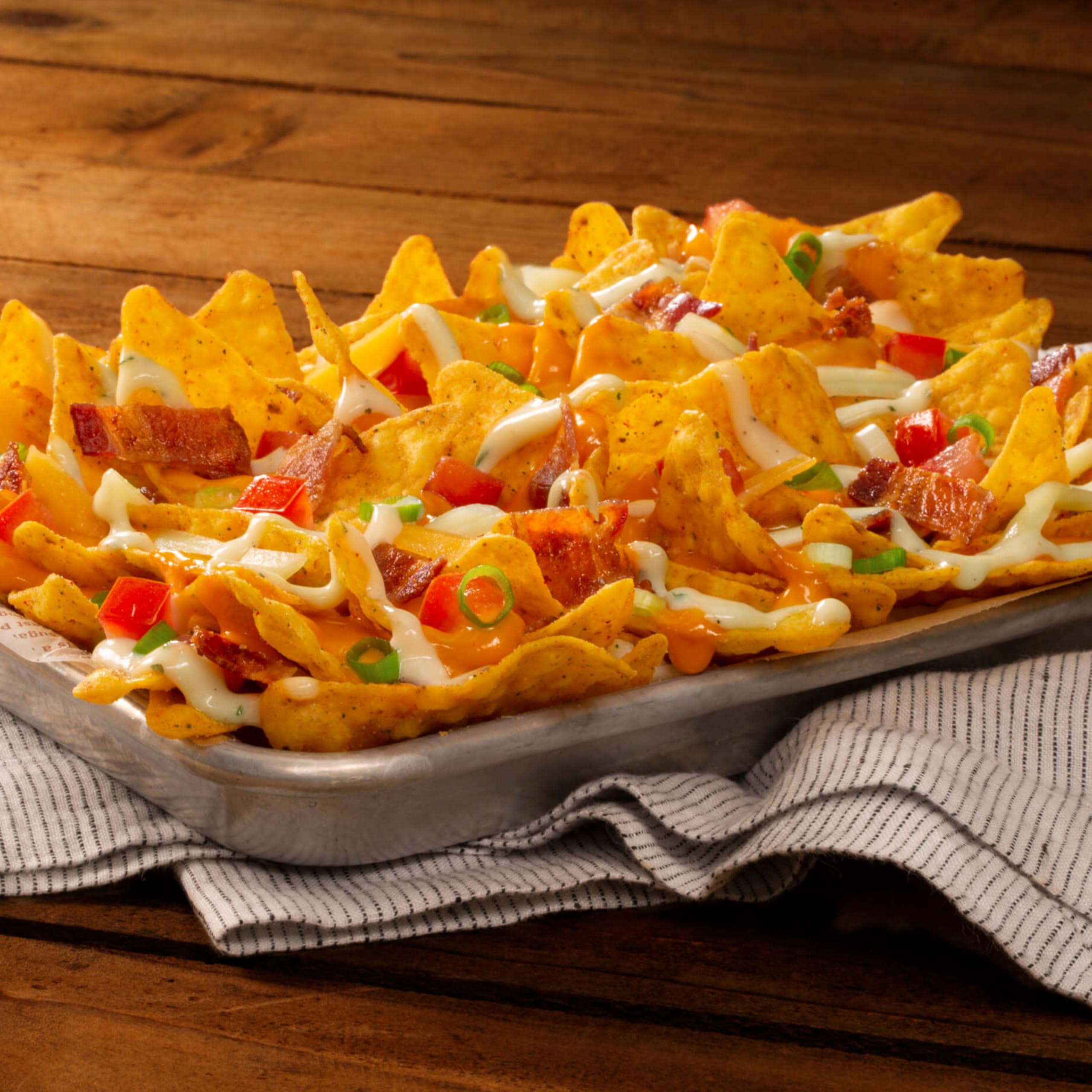 Frito Lay Frito-Lay Snacks Flavor Mix Chips Variety Pack, Doritos, Lay\'s, Chetos, Fritos, 1oz Bags -18 Count (Pack of 1) (Assortment May Vary)