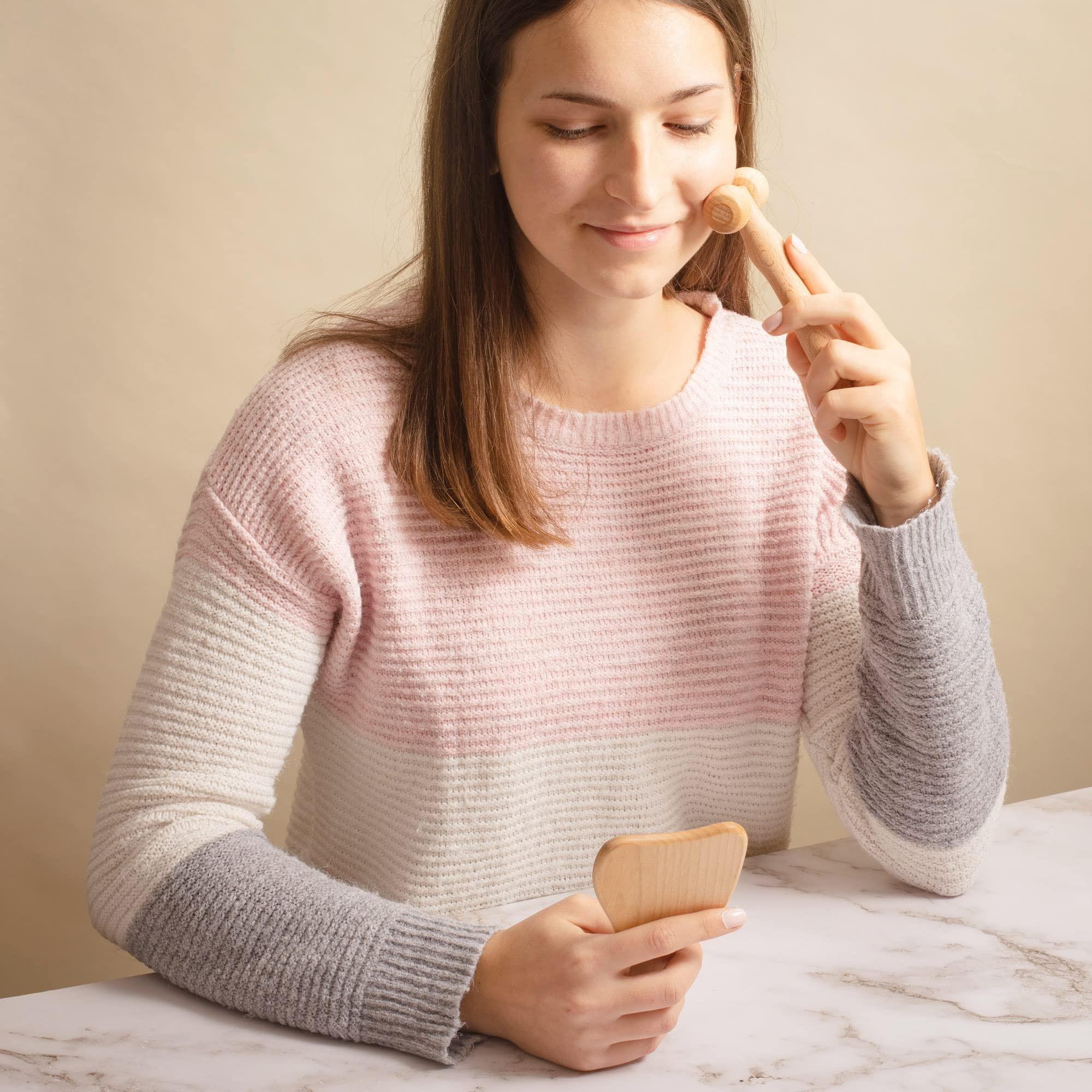 tuuli tuuli Body and Face Roller, Multi-Functional Wooden Massage Roller, Helps Ease Muscle Tension and Support Skin Health, Natural Face Massage Tools, Set of 2 (2 Piece Set C)