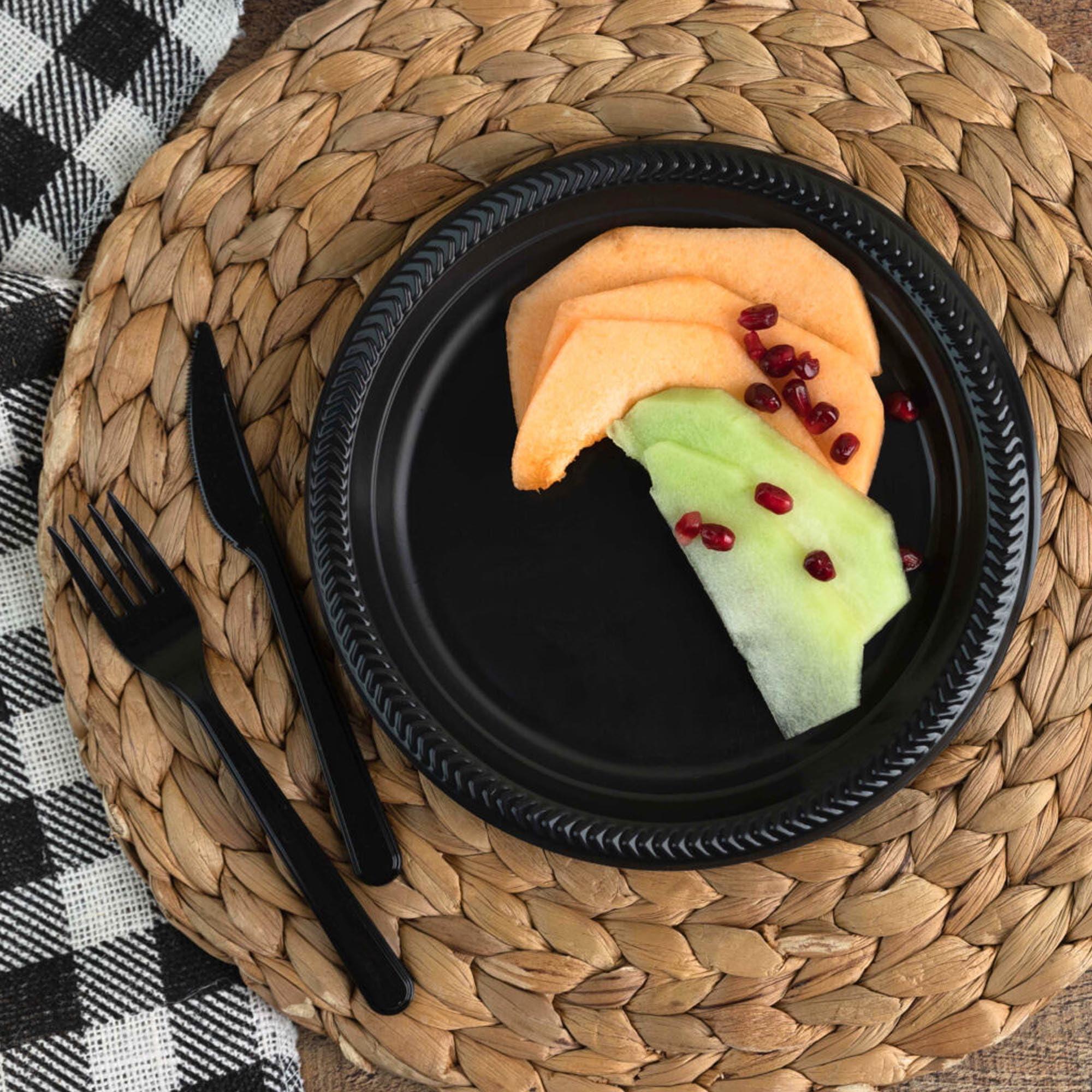 EcoQuality EcoQuality Disposable 9\" inch Round Black Plastic Plates - China Like Party Plates, Heavy Duty Large Disposable Dinner Plates, Salad Plate, Weddings, Serveware (400)