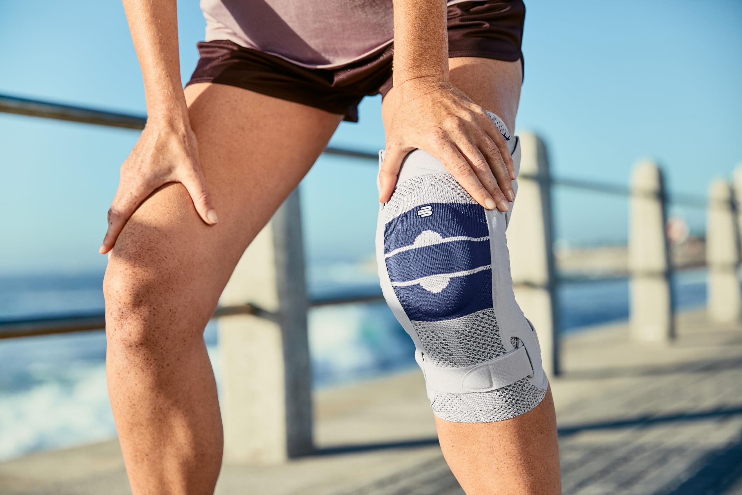 Bauerfeind Bauerfeind - GenuTrain S - Hinged Knee Brace Support - Advanced Stability of the knee joint - Right Knee - Size 2 - Color Titanium