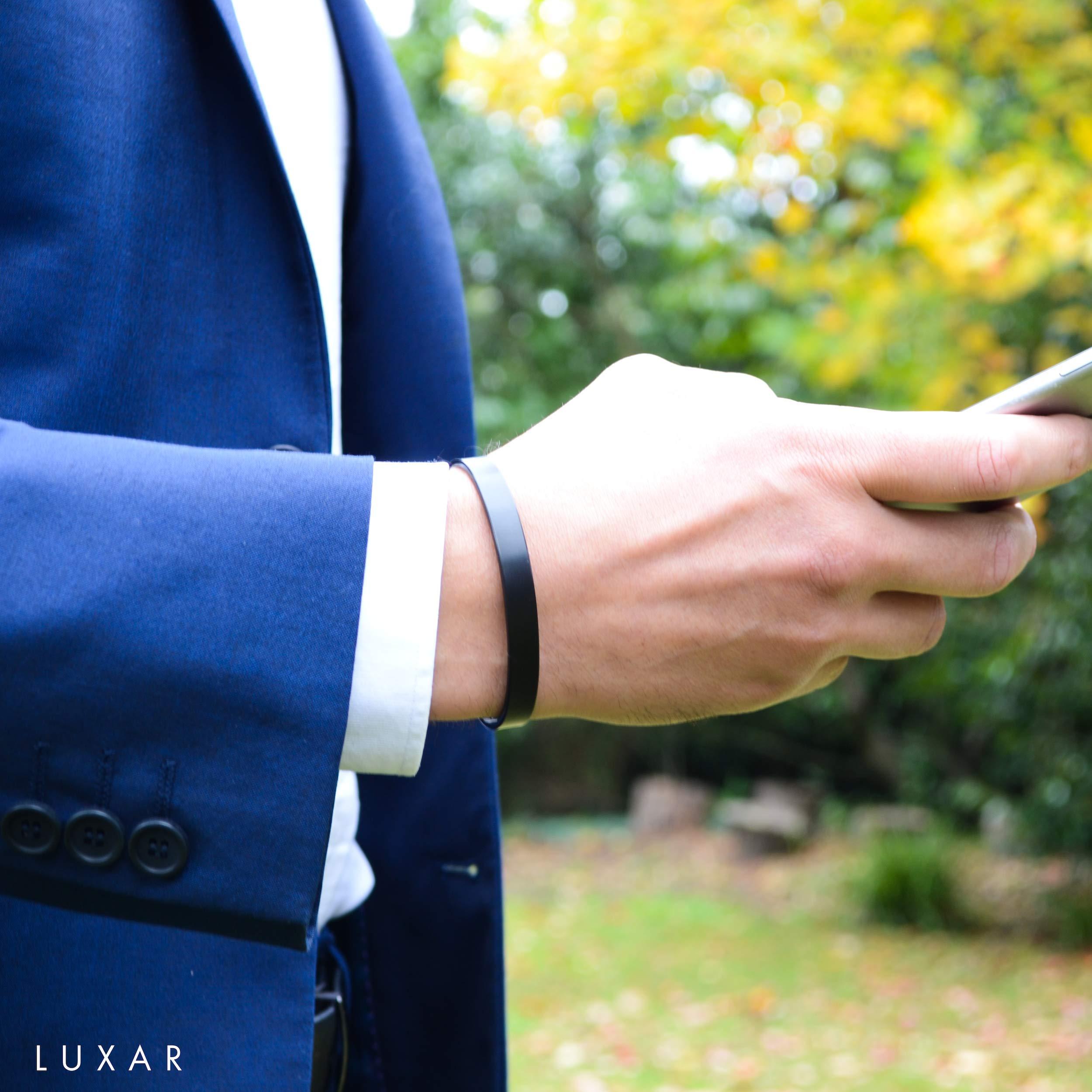 LUXAR LUXAR Men\'s/Women\'s Magnetic Therapy Bracelet | Solid Titanium or Solid Copper | Sophisticated Solid Titanium Bangle with Rare-Earth Neodymium Magnets (Black | Large)